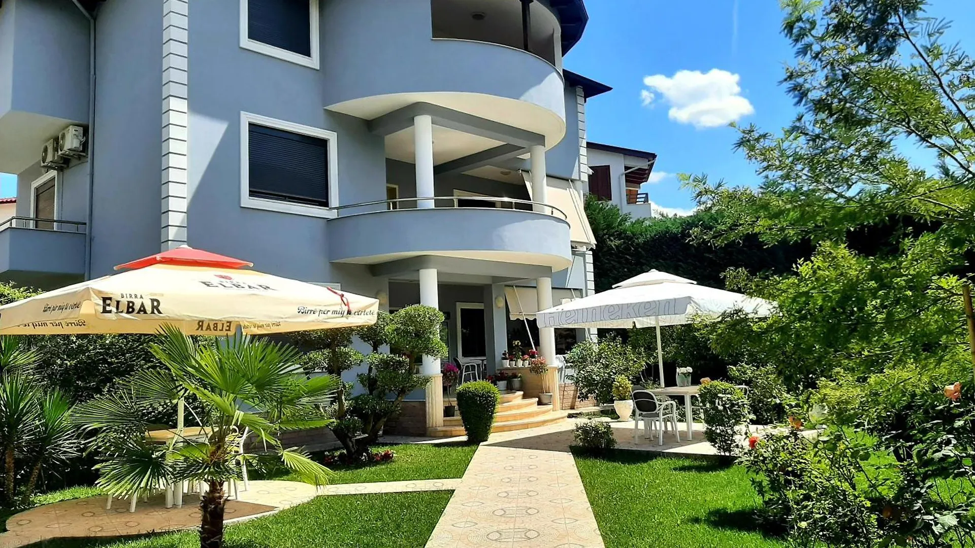 ***  Hotel Vila Arbri Berat Albanie