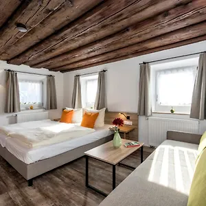 Uebernachten In Der Tenne Aparthotel Nuremberg